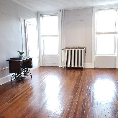 4th image of 255 21st St #1