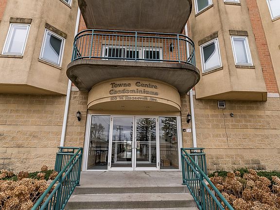 3rd image of 100 W Roosevelt Ave Unit 401