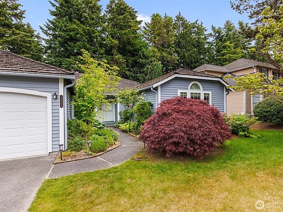2nd image of 34504 8th Avenue SW