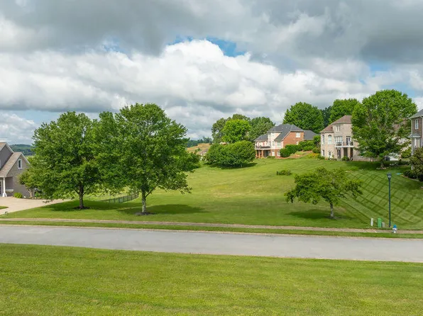 115 Sun Chase Ct, Johnson City, TN 37615