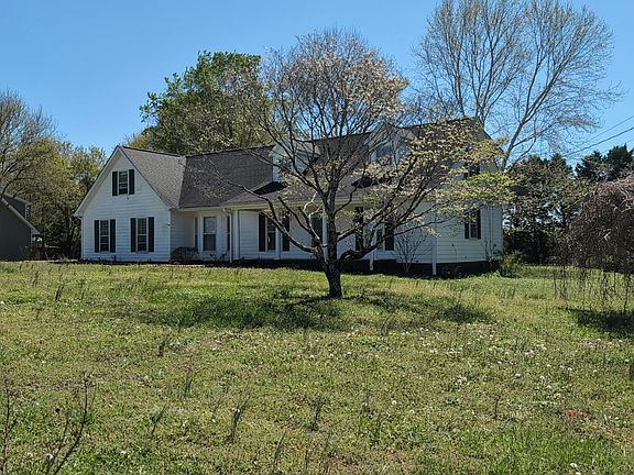 2nd image of 158 Merrybrook Rd