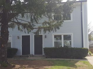 689 Eureka Springs Dr, Lexington, KY 40517