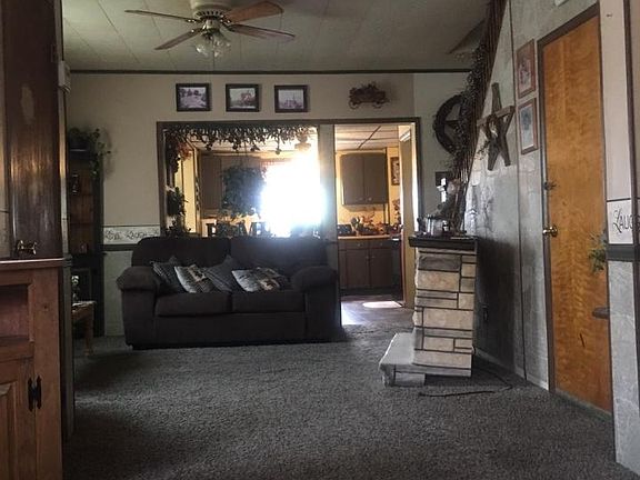4th image of 900 W Walnut St #906