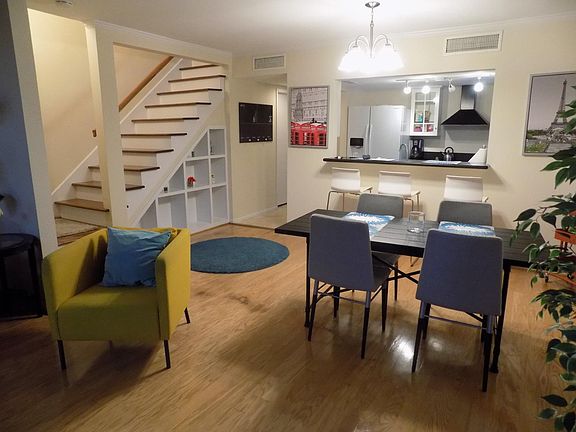 3rd image of 2617 Grant St #A