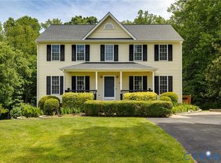 1013 Amber Meadows Pl, Midlothian, VA 23114