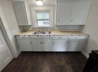 198 Center St #3, Old Town, ME 04468