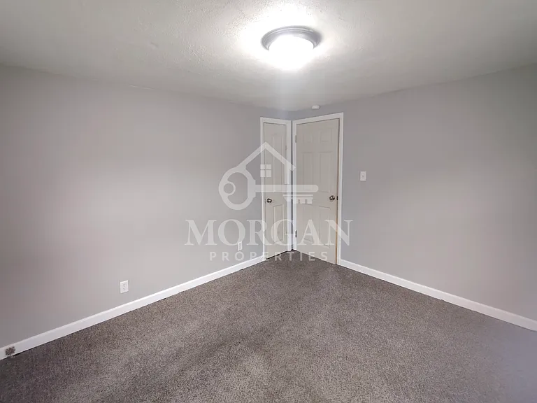 608 Ellenhurst St — Photo 6
