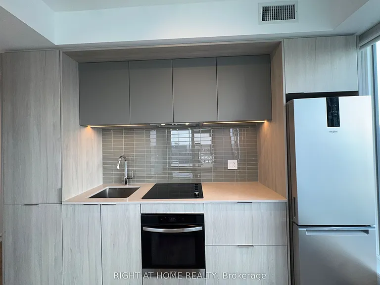 395 Square One Dr #1408 — Photo 39