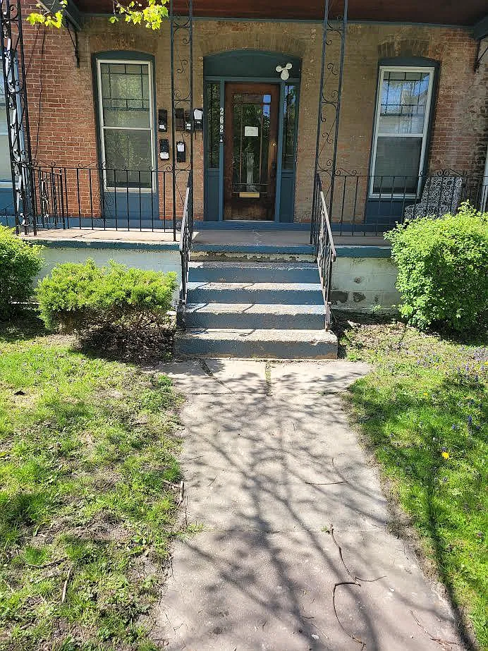 1 bed, 500 sqft, $900 — Photo 1