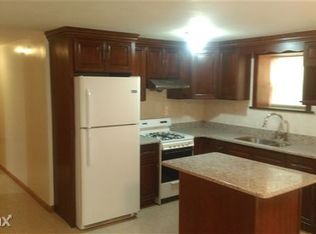 717 E 4th St, Brooklyn, NY 11218