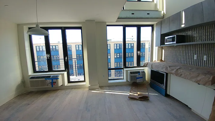 Rented by Nooklyn NYC LLC | media 39