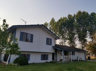 150 Buffalo Rd, Selah, WA 98942