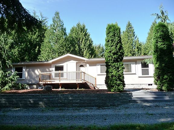 2nd image of 989 Haven Pl