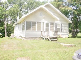 316 S Oak St, Nevada, MO 64772