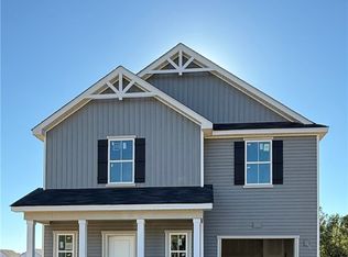 673 Melbourne Dr, Raeford, NC 28376