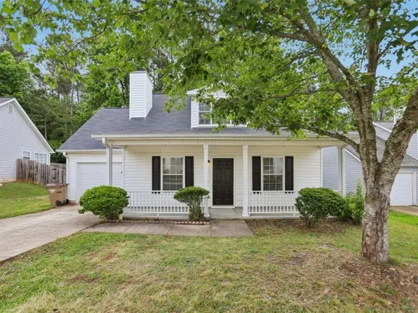 6758 Biscayne Blvd, Rex, GA 30273