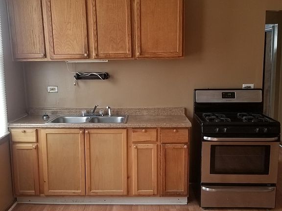 5th image of 329 N Lorel Ave APT 2