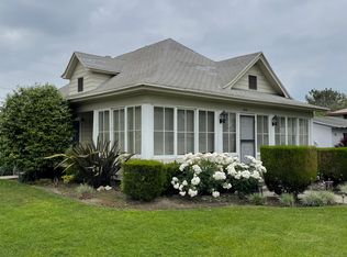 494 N Campus Ave, Upland, CA 91786