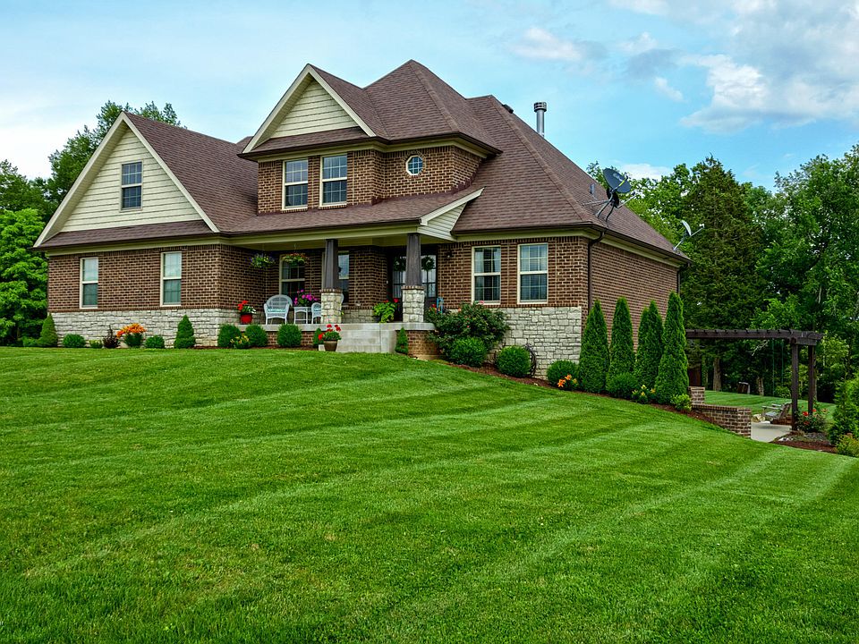 1st image of 289 Elk Chase Ct