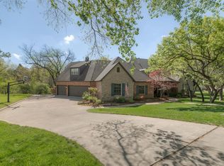 3812 Creek Bank Dr, Edmond, OK 73003