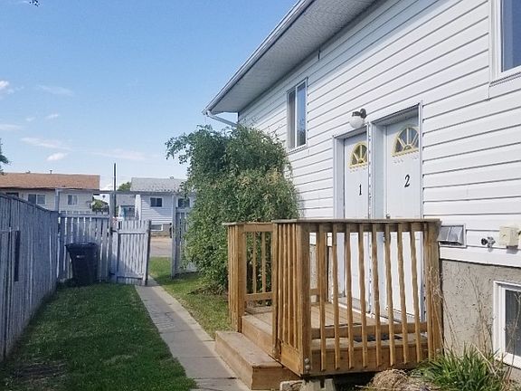 2nd image of 6017 52nd Ave #B