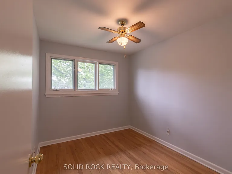2763 Kelly Ave #1 — Photo 11