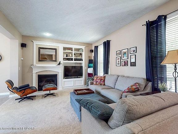 3rd image of 3640 Kiskadee Dr #24