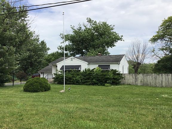 2nd image of 20801 Gardner Ave