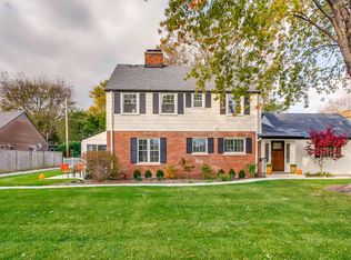 9552 Lawndale Ave, Evanston, IL 60203