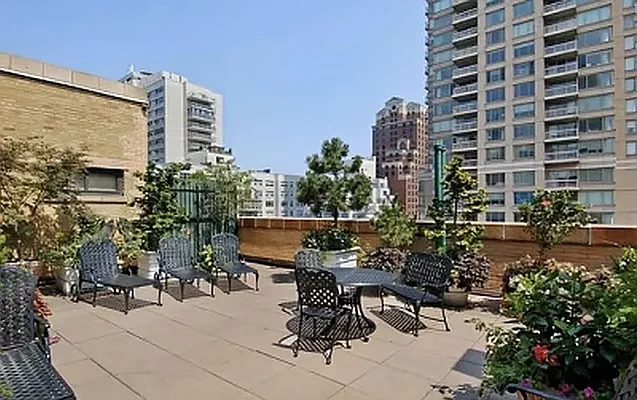 Rented by Corcoran | media 3