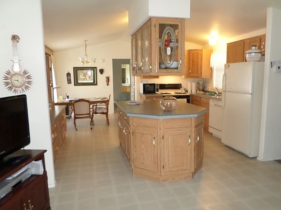 3rd image of 12663 E 47th Ln
