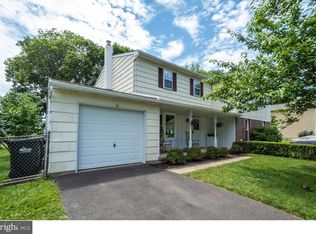 2876 Washington Ln, Hatfield, PA 19440