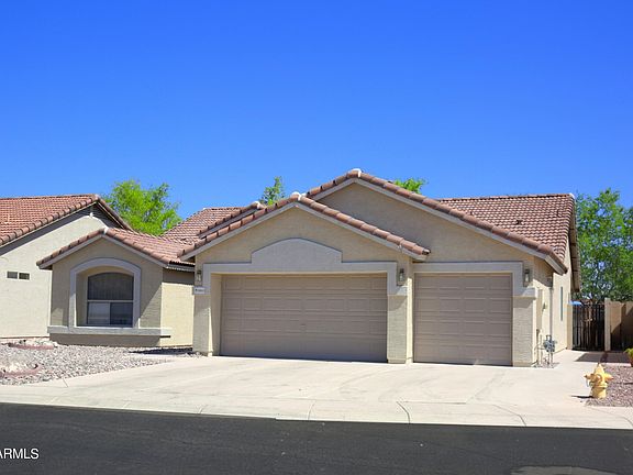 3rd image of 20015 N 40TH Drive