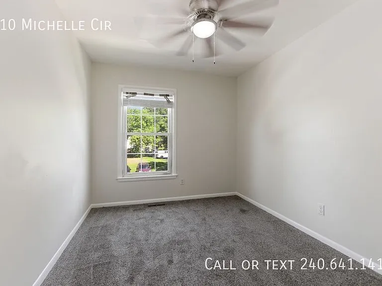 210 Michele Cir — Photo 17