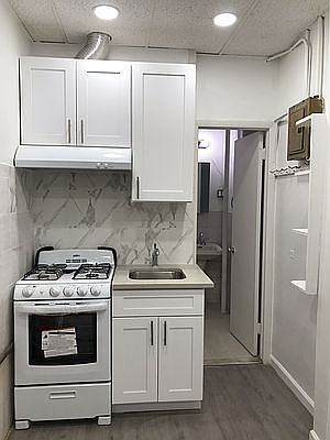 1st image of 67 Bayard St #M2