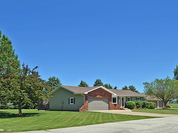 2nd image of 359 Sandwood Ct