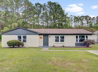 7628 Stonehaven Dr, North Charleston, SC 29420
