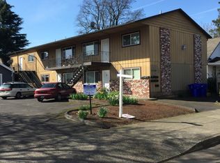 5504 SE Center St, Portland, OR 97206