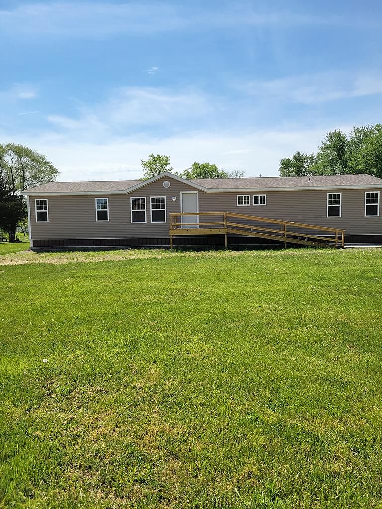 131 S Linn St, Bucklin, MO 64631 Zillow