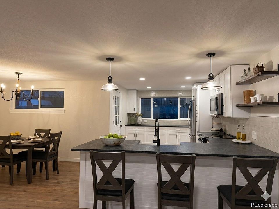 2nd image of 5320 W 40th Avenue