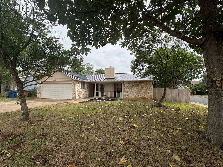 3800 Tattershall Ln — Photo 2