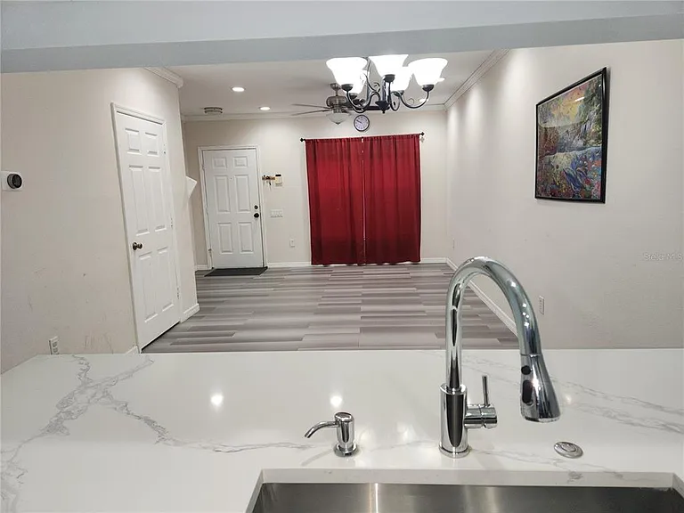 8637 Hunters Key Cir #8637 — Photo 9