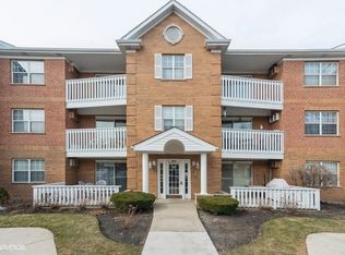 6560 W Belmont Ave APT 303D, Chicago, IL 60634