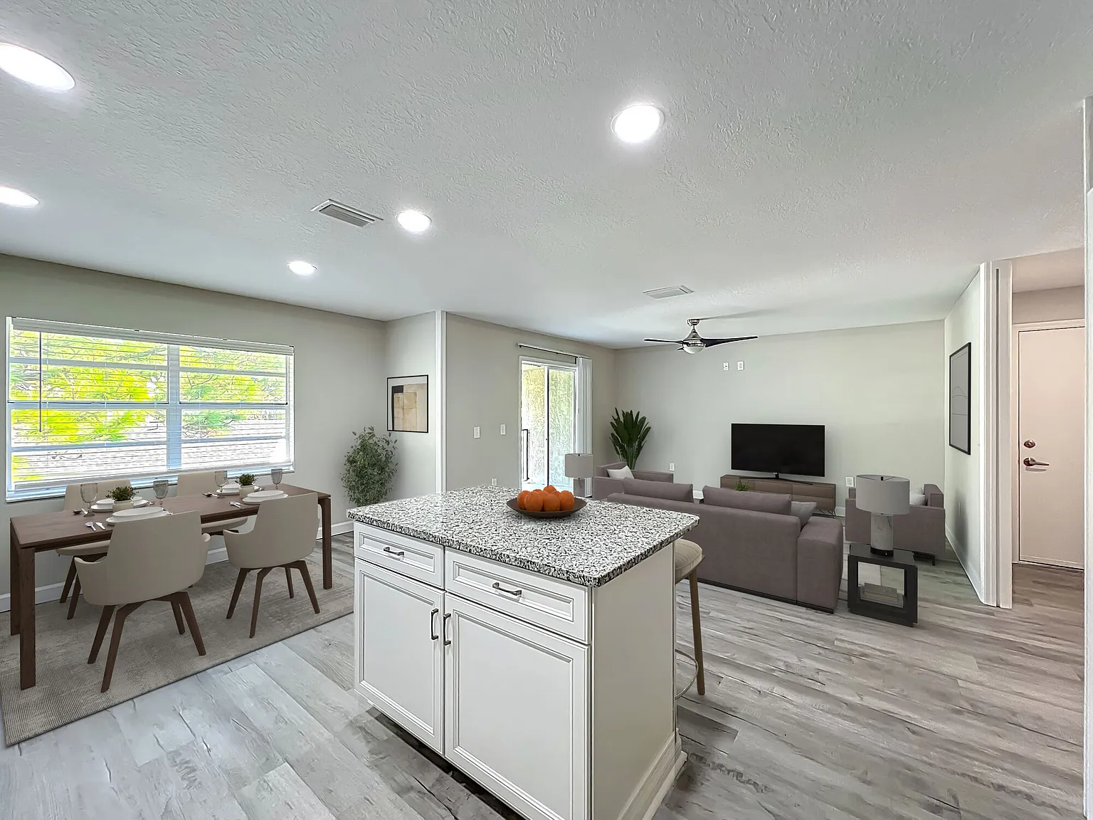 Azara Palm Bay — Photo 2