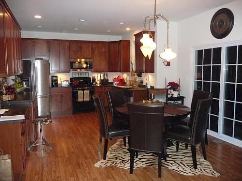 2nd image of 3115 Ashburn Ln