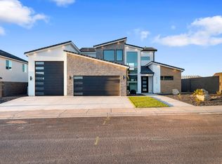 4808 S 2020 W, Hurricane, UT 84737