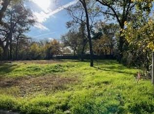 711 W Ball St, Weatherford, TX 76086