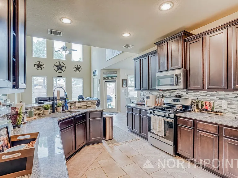 4031 Guild Meadows Dr — Photo 4
