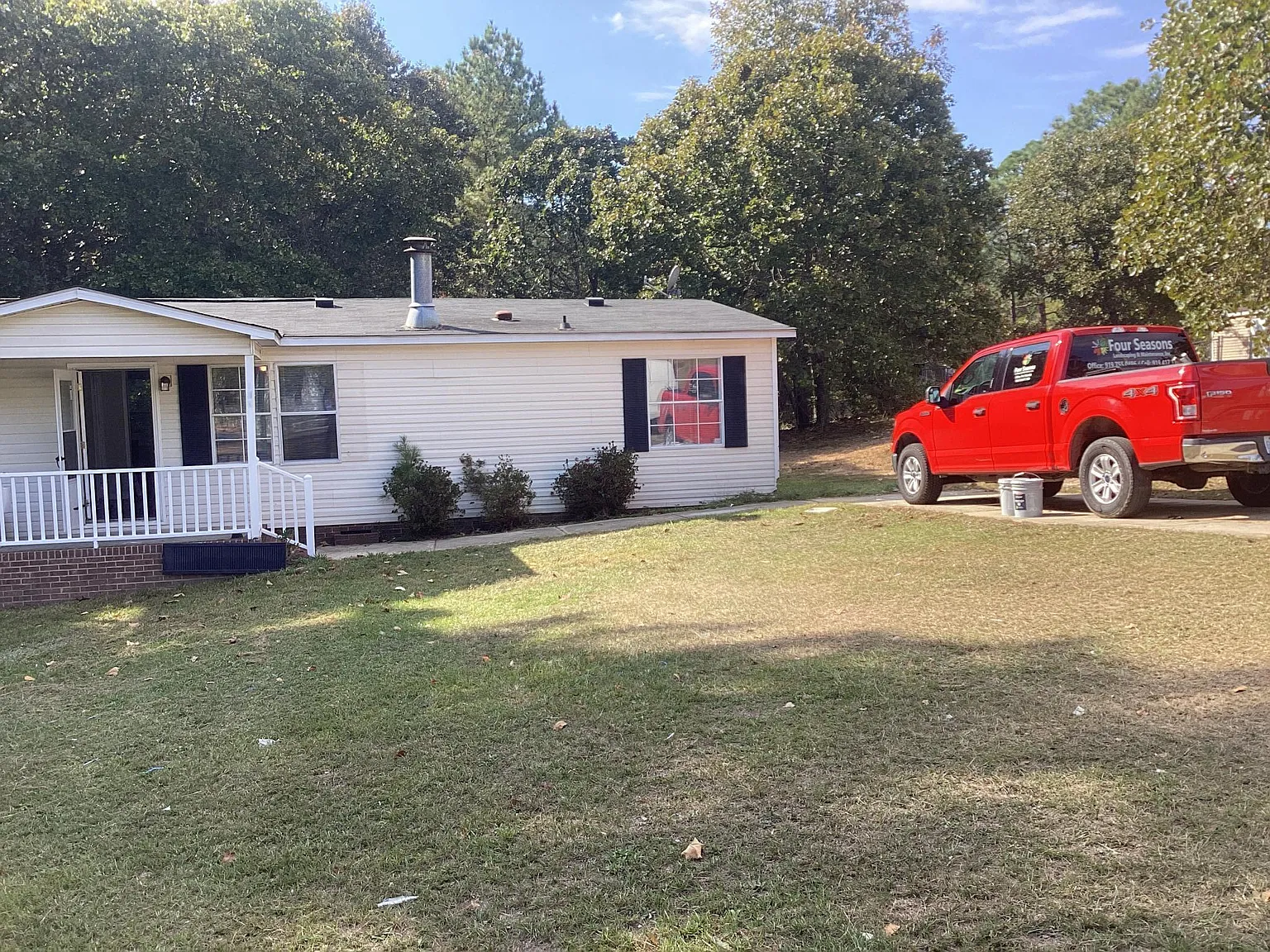 3 bed, 1404 sqft, $1,450 — Photo 1