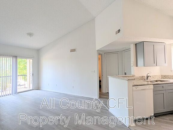5th image of 1956 Atrium Cir #144